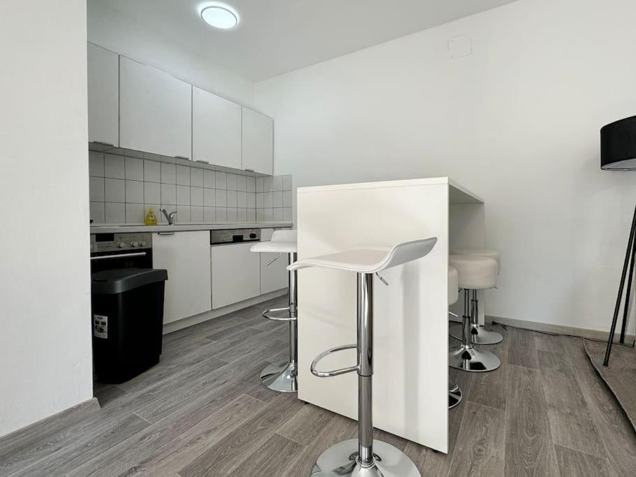 Apartment Fuer 6 P Mit Sonnenterrasse Oberboihingen